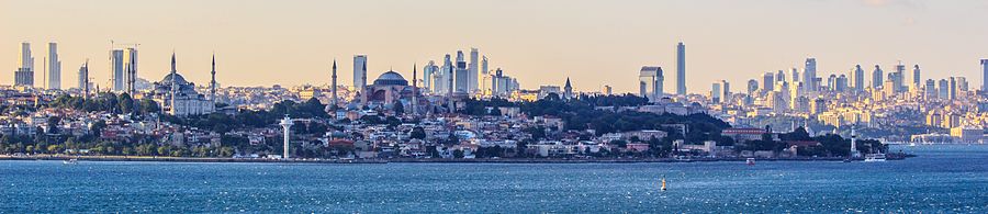 900px-Istanbul_panorama_and_skyline.jpg